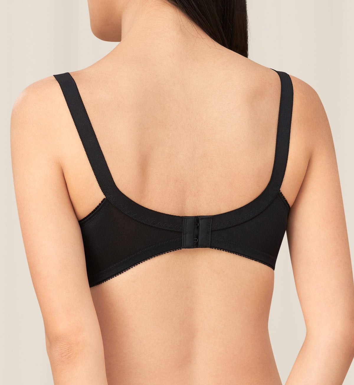 Solfege Non Wired Padded Bra in Black